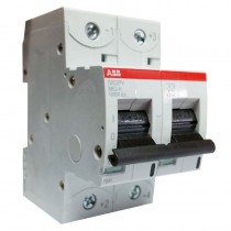 Sezionatore non automatico a 2 poli 63A 1000Vdc 8kV ABB S802PVM63H